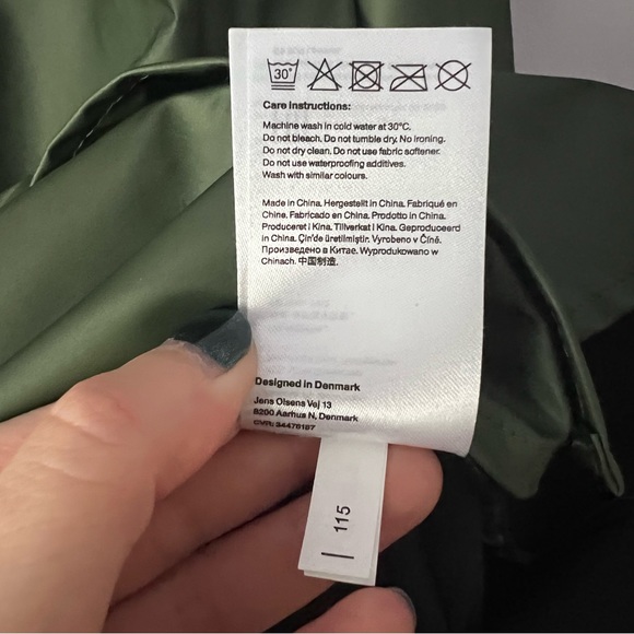 NWT Rains Unisex Long Evergreen Rain Jacket Small - Picture 12 of 15